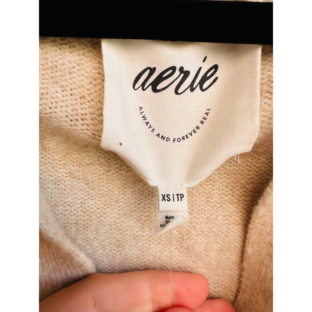 Aerie Women's Tan Solid V-Neck Long Sleeve Clearance Sweaters Size X-Small NWT - Picture 4 of 4